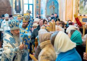 КИЇВ. У свято Стрітення Господнього Предстоятель очолив Божественну літургію у Києво-Печерській Лаврі