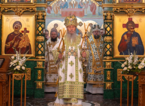 У День Святого Духа Предстоятель звершив святкове богослужіння у столичному храмовому комплексі на честь ікони Богородиці «Скоропослушниця»