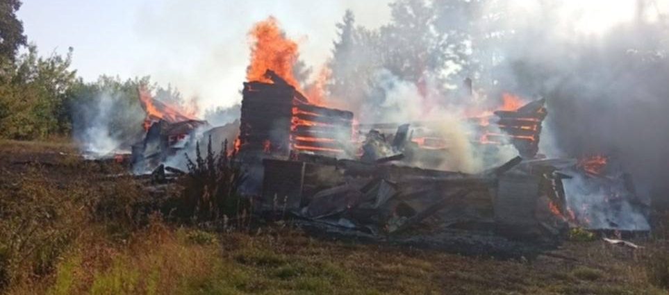 На Чернігівщині через ворожий удар повністю знищено 115-річну церкву