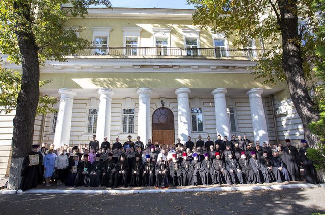 У Харківській духовній семінарії пройшла Міжнародна наукова конференція «Актуальні питання богослов’я та історії Церкви»