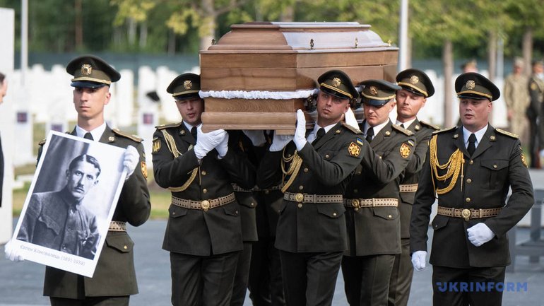 Євгена Коновальця, лідера ОУН, перепоховали на меморіальному цвинтарі
