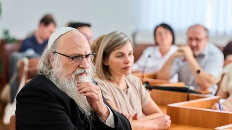 На Черкащині запровадять посилений санітарний контроль на час паломництва хасидів в Умані