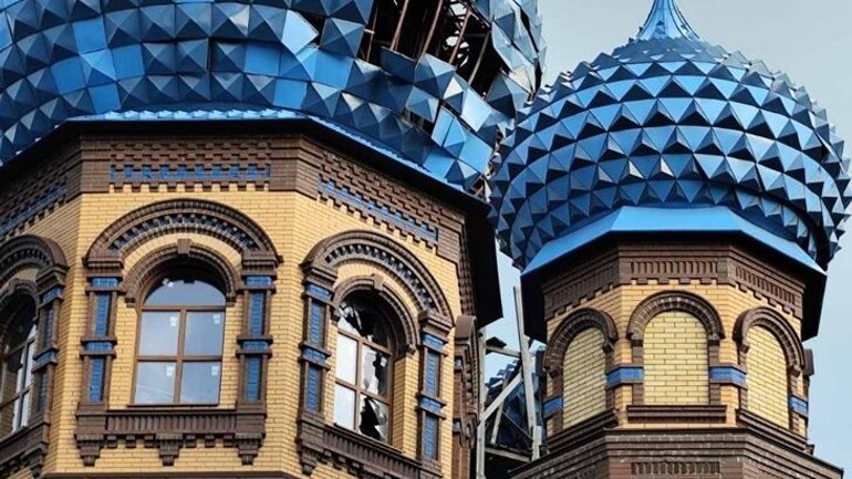 У Сумах внаслідок ворожого обстрілу зазнав руйнувань Стрітенський храм