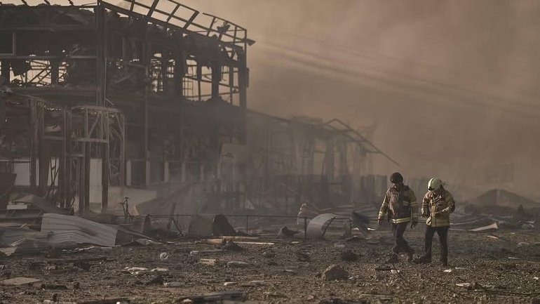 Російські окупанти зруйнували офіс та склад гуманітарної місії «Україна для Христа»