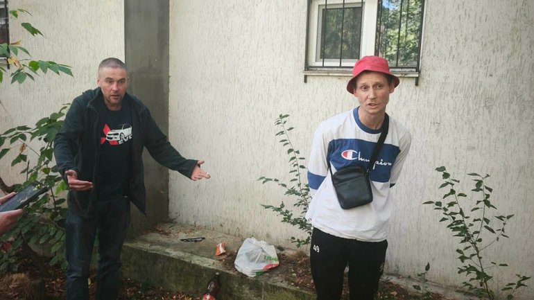 Напад на храм ПЦУ в Києві: невідомі кидали каміння та викрикували російські гасла