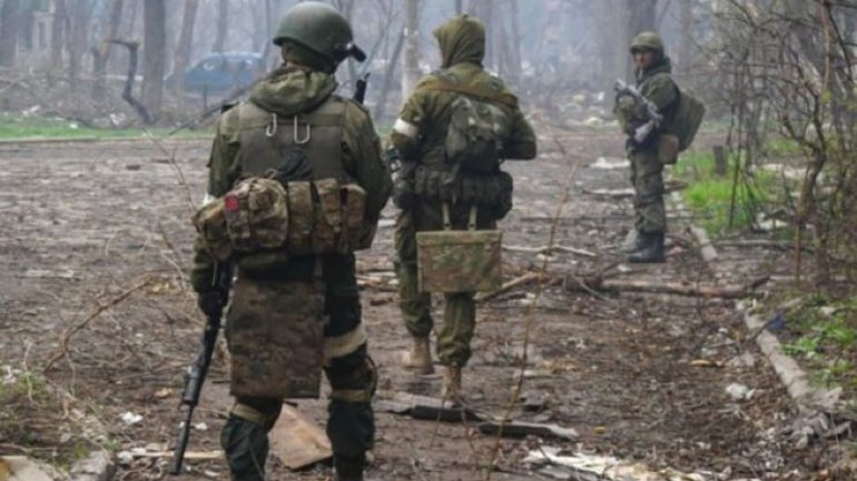 Колишній татарський імам воює проти України та налагоджує зв'язок для російських окупантів