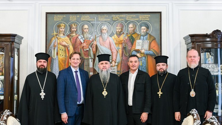 Митрополит Епіфаній провів зустріч із Міністром освіти щодо викликів у галузі навчання через російську агресію