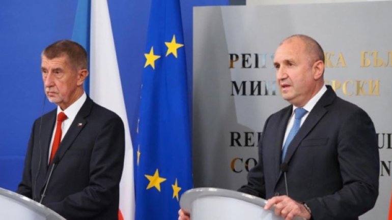 Глава уряду Болгарії вперше пояснив причини блокування включення Кирила до 21-го пакета санкцій