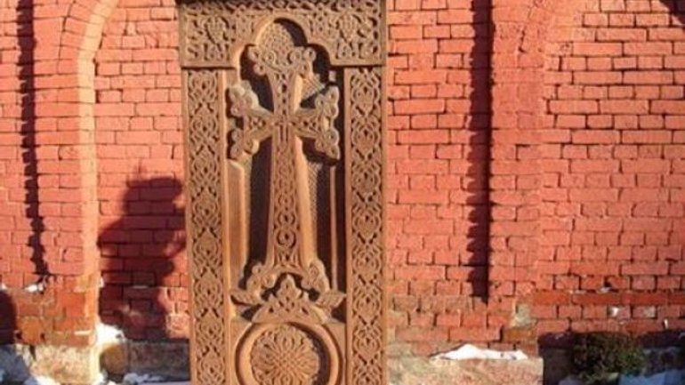 У Полтаві освятили хачкар — традиційний вірменський «хрест-камінь»