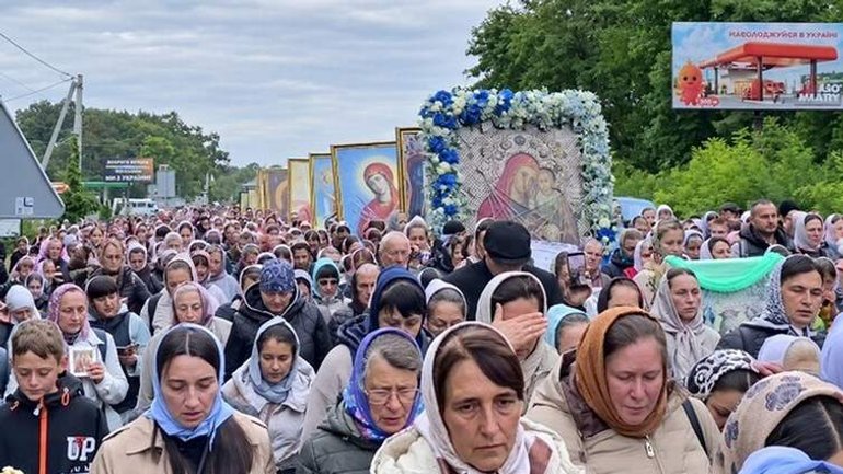 Організаторів хресного ходу УПЦ МП на Буковині оштрафовано