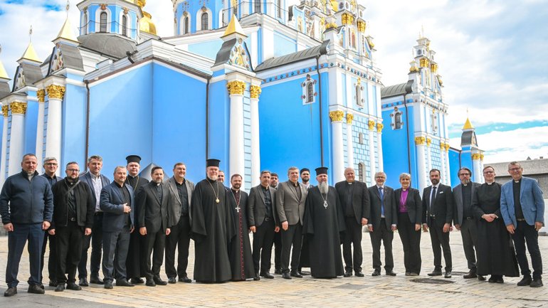 Всеукраїнська Рада Церков і релігійних організацій провела переговори з делегацією з Норвегії