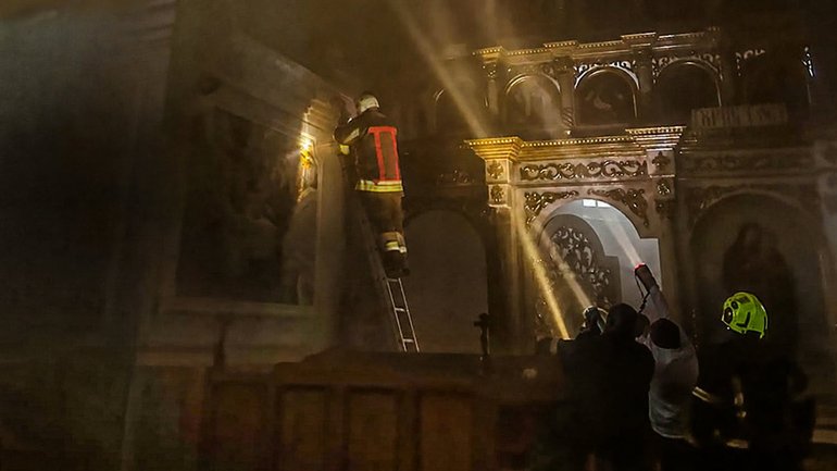 На Закарпатті сталася пожежа у храмі УПЦ МП XIX століття