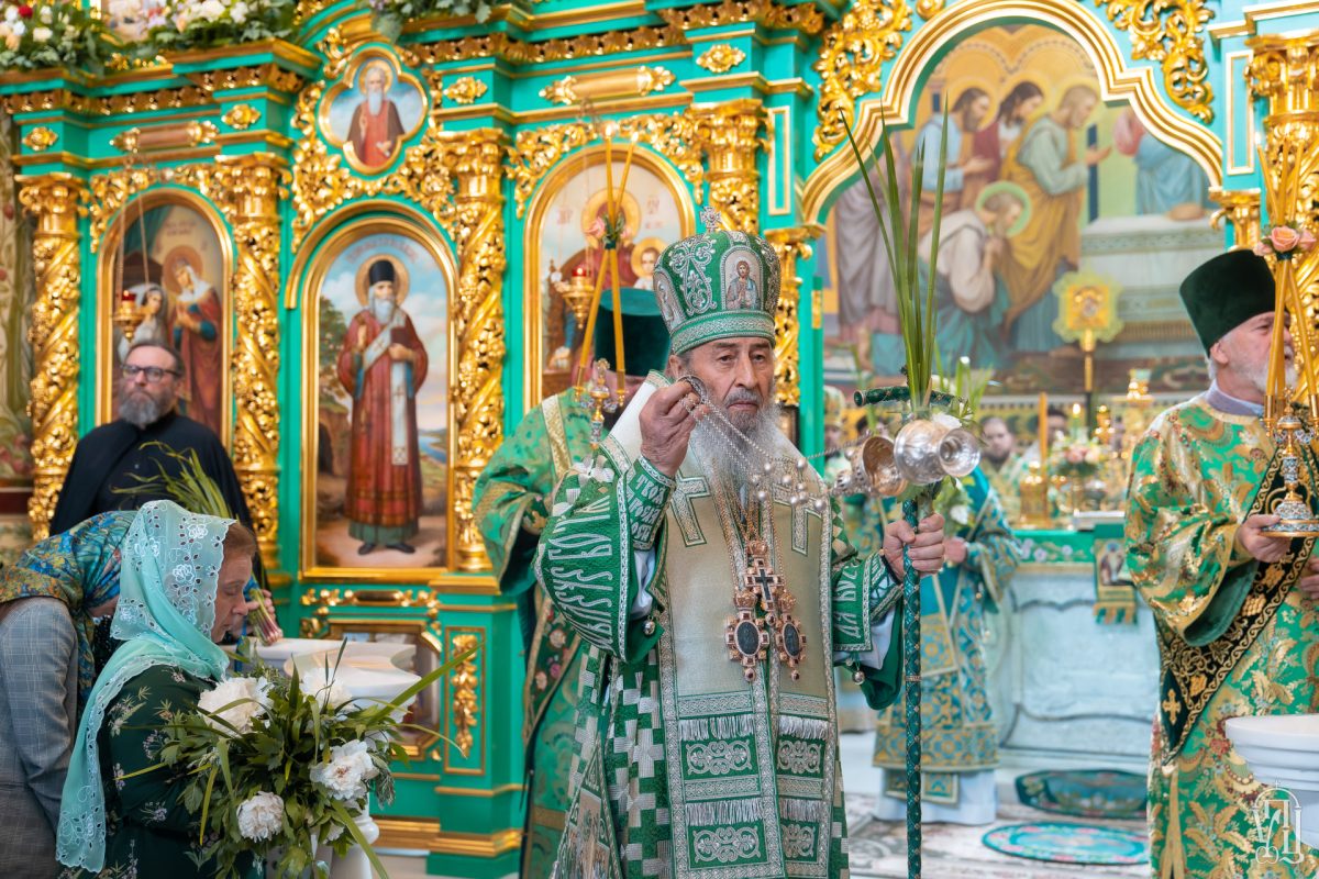 У Києво-Печерській Лаврі урочисто відзначили свято П’ятидесятниці