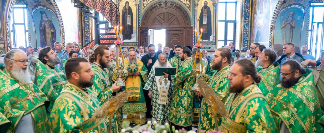 Митрополит Онуфрій очолив урочисту службу в день перенесення мощей преподобного Феодосія Печерського
