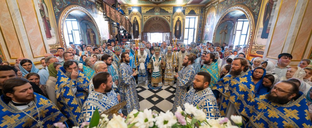 Предстоятель очолив богослужіння свята Успіння Божої Матері у Києво-Печерській Лаврі