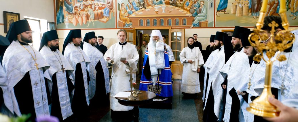 Митрополит Ніжинський і Прилуцький Климент звершив заупокійну молитву за загиблим ченцем Святогірської лаври