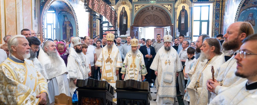 У Неділю 12-ту після Пʼятидесятниці Предстоятель очолив Божественну літургію у Києво-Печерській Лаврі