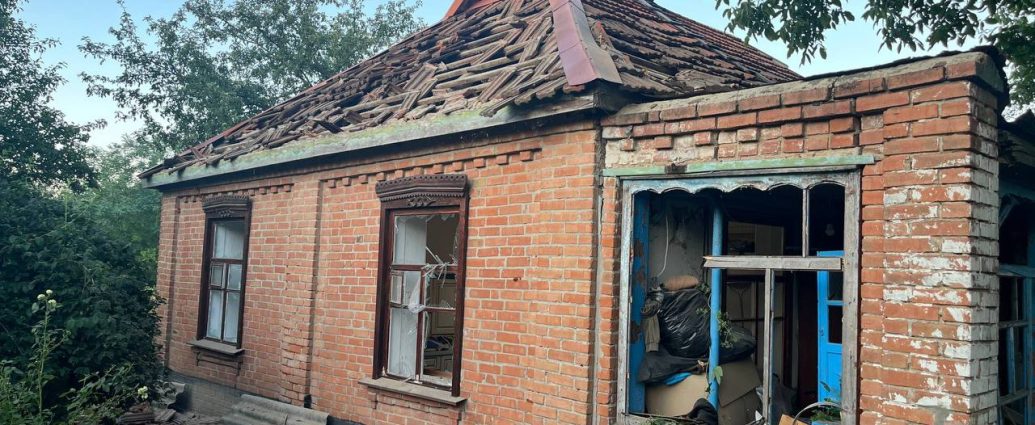 Ворожий дрон зруйнував помешкання священника Полтавської єпархії: потрібна допомога